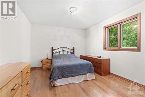 2062 Greys Creek Road, Ottawa, ON - Indoor Photo Showing Bedroom