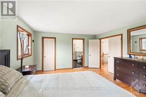 2062 Greys Creek Road, Ottawa, ON - Indoor Photo Showing Bedroom