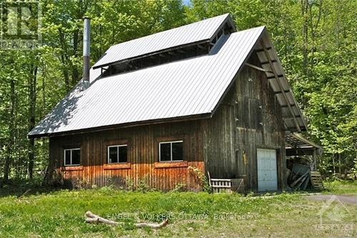 2062 Greys Creek Road, Ottawa, ON - Outdoor With Deck Patio Veranda With Exterior