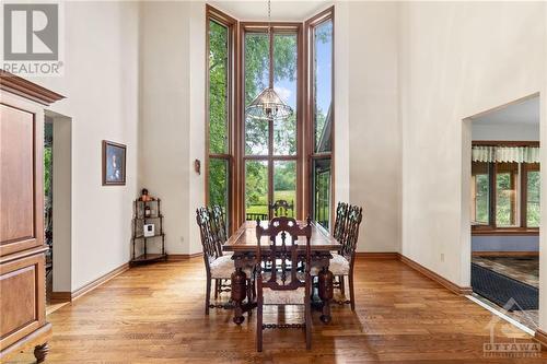 2062 Greys Creek Road, Ottawa, ON - Indoor Photo Showing Dining Room