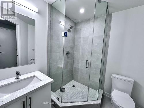 501 - 15 Ellerslie Avenue, Toronto, ON - Indoor Photo Showing Bathroom