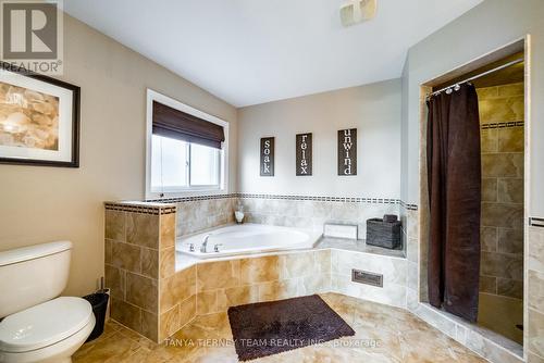 73 Baxter Street, Clarington (Bowmanville), ON - Indoor Photo Showing Bathroom