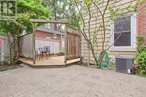 422 Tecumseth Street, Newmarket (Central Newmarket), ON - Outdoor With Exterior