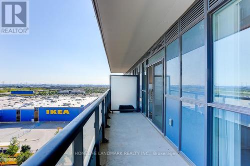 911 - 10 Honeycrisp Crescent, Vaughan, ON - Outdoor With View With Exterior