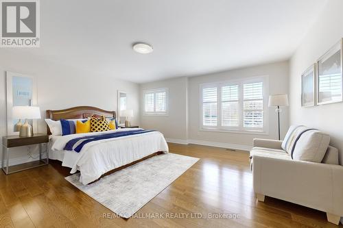 227 Rothbury Road, Richmond Hill, ON - Indoor Photo Showing Bedroom