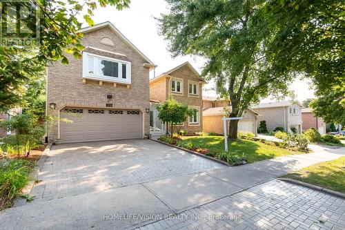 137 Old Surrey Lane, Richmond Hill (South Richvale), ON - Outdoor