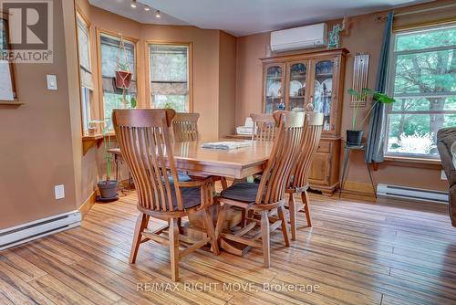 4410 Canal Road, Severn, ON - Indoor Photo Showing Dining Room