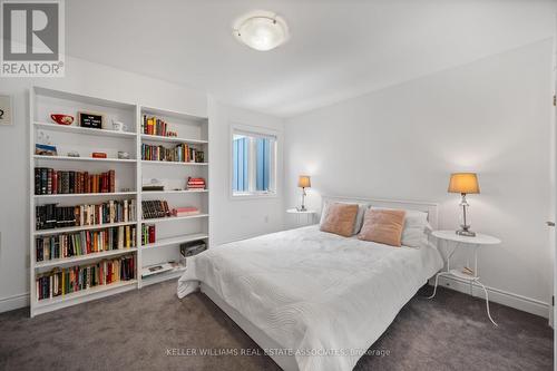 61 Sandy Coast Crescent, Wasaga Beach, ON - Indoor Photo Showing Bedroom