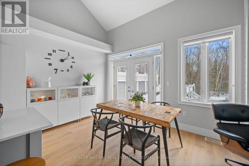 61 Sandy Coast Crescent, Wasaga Beach, ON - Indoor Photo Showing Dining Room