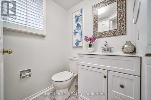 18 - 2051 Merchants Gate, Oakville (Glen Abbey), ON - Indoor Photo Showing Bathroom