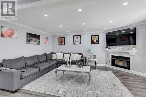 4414 Mayflower Drive, Mississauga (Hurontario), ON - Indoor Photo Showing Living Room With Fireplace