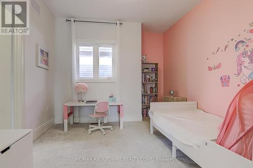 459 Threshing Mill Boulevard, Oakville, ON - Indoor Photo Showing Bedroom