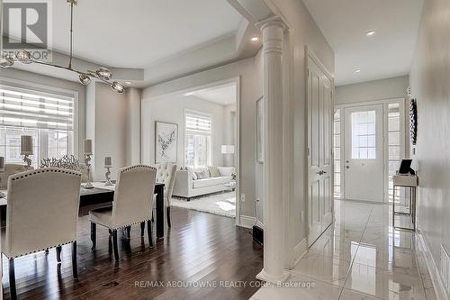 459 Threshing Mill Boulevard, Oakville, ON - Indoor Photo Showing Dining Room