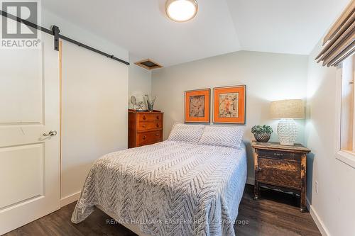 16 Cedar Dale Drive, Kawartha Lakes (Kirkfield), ON - Indoor Photo Showing Bedroom