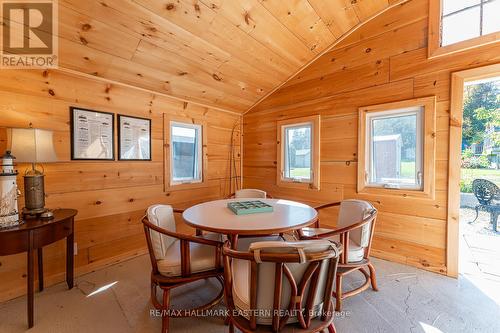 16 Cedar Dale Drive, Kawartha Lakes (Kirkfield), ON - Indoor Photo Showing Dining Room