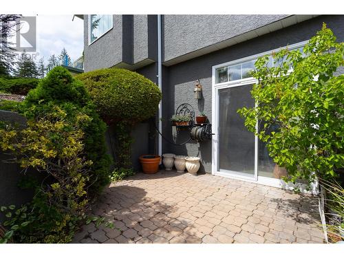 Potential suite entrance - 1831 Horizon Drive, West Kelowna, BC - Outdoor