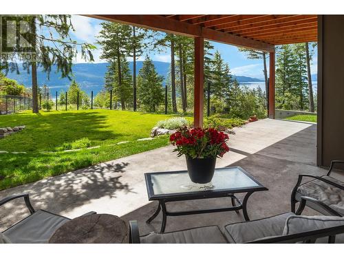 10231 Columbia Way, Vernon, BC - Outdoor With Deck Patio Veranda