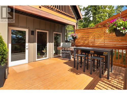 10231 Columbia Way, Vernon, BC - Outdoor With Deck Patio Veranda With Exterior