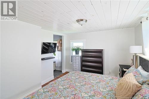 892 Pleasant Drive, Minto, NB - Indoor Photo Showing Bedroom