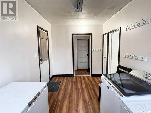 414 6Th Street W, Meadow Lake, SK - Indoor Photo Showing Laundry Room