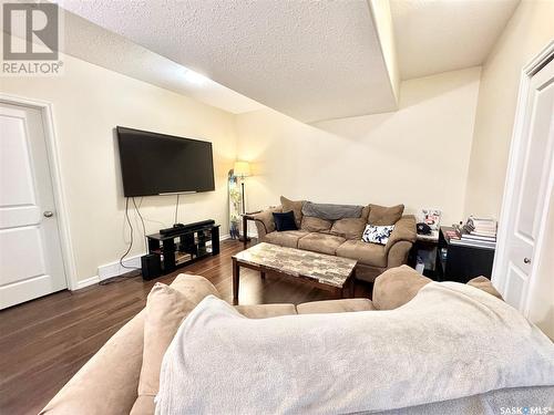 7 211 20Th Street W, Prince Albert, SK - Indoor