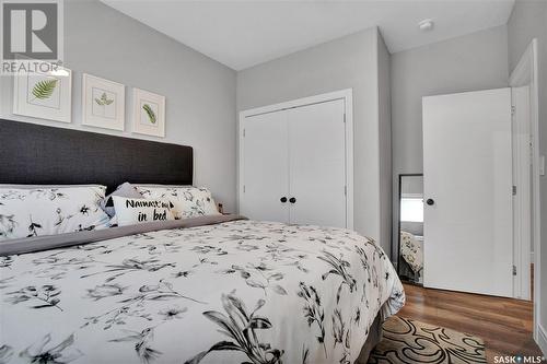 503 Pichler Way, Saskatoon, SK - Indoor Photo Showing Bedroom