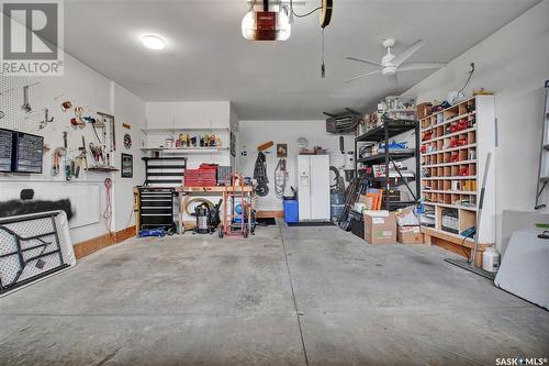 503 Pichler Way, Saskatoon, SK - Indoor Photo Showing Garage