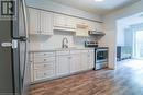 199 Saginaw Parkway Unit# 11, Cambridge, ON  - Indoor Photo Showing Kitchen 