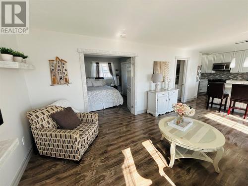 141 Main Street, Point Leamington, NL - Indoor Photo Showing Living Room