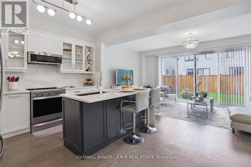 62 Clipper Lane, Clarington (Bowmanville), ON - Indoor Photo Showing Kitchen