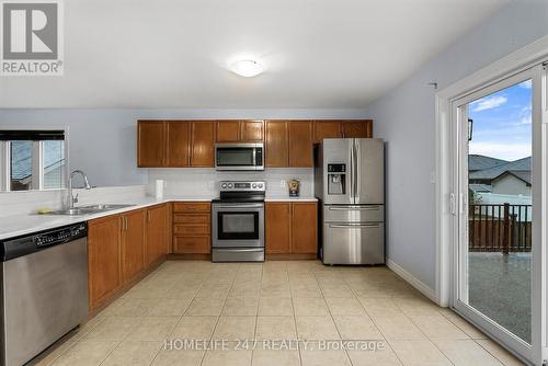 1147 Clover Avenue, Windsor, ON - Indoor Photo Showing Kitchen With Double Sink