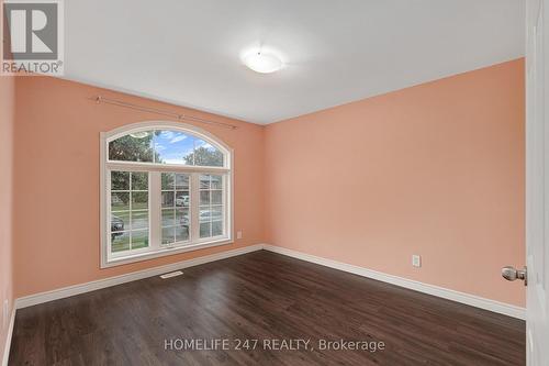 1147 Clover Avenue, Windsor, ON - Indoor Photo Showing Other Room