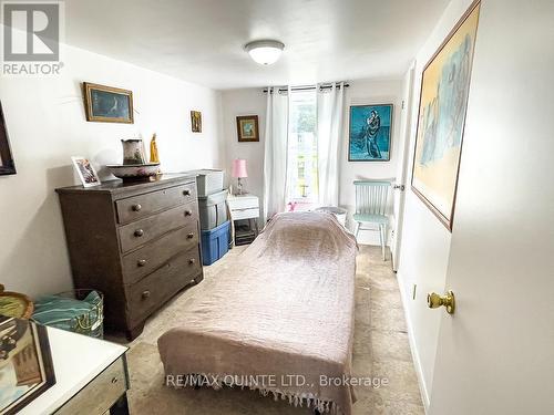 103 Second Street, Deseronto, ON - Indoor Photo Showing Bedroom