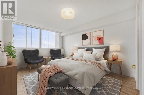 1401 - 3000 Bathurst Street, Toronto (Englemount-Lawrence), ON - Indoor Photo Showing Bedroom