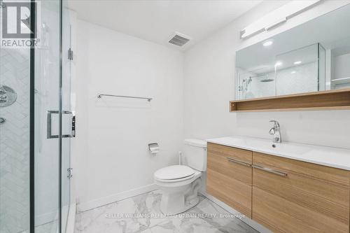 1401 - 3000 Bathurst Street, Toronto (Englemount-Lawrence), ON - Indoor Photo Showing Bathroom