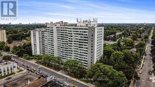 1401 - 3000 Bathurst Street, Toronto (Englemount-Lawrence), ON - Outdoor With View