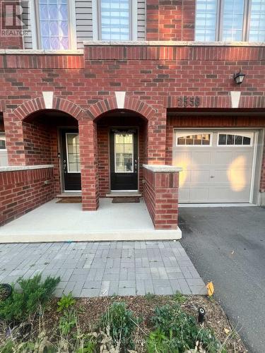 2558 Barbarolli Path, Oshawa (Windfields), ON - Outdoor