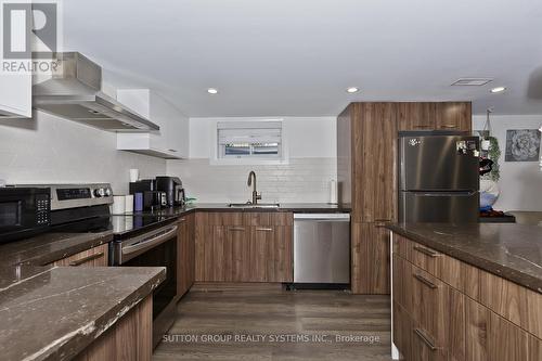 147 Lasalle Avenue, Oshawa (Central), ON - Indoor Photo Showing Kitchen With Stainless Steel Kitchen