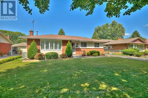 6357 Glengate Street, Niagara Falls, ON - Outdoor With Facade