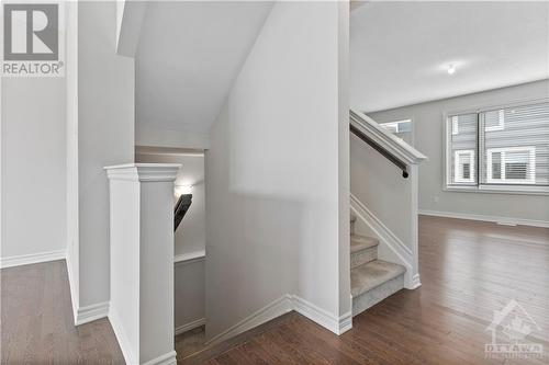 158 Aubrais Crescent, Ottawa, ON - Indoor Photo Showing Other Room