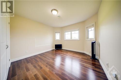 99 Muirfield Court, Ottawa, ON - Indoor Photo Showing Other Room