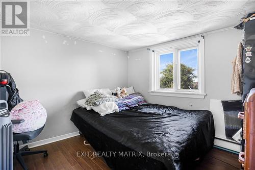 344 Abbott Street, Hawkesbury, ON - Indoor Photo Showing Bedroom