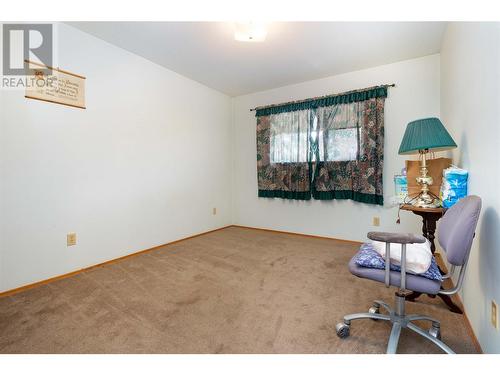 1195 Kirkpatrick Road, Tappen, BC - Indoor Photo Showing Other Room