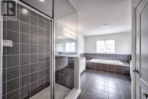 10 Rugman Crescent, Springwater (Minesing), ON - Indoor Photo Showing Bathroom