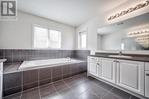 10 Rugman Crescent, Springwater (Minesing), ON - Indoor Photo Showing Bathroom