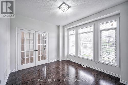 10 Rugman Crescent, Springwater (Minesing), ON - Indoor Photo Showing Other Room