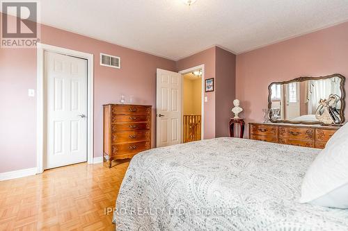 43 Coolsprings Crescent, Caledon, ON - Indoor Photo Showing Bedroom