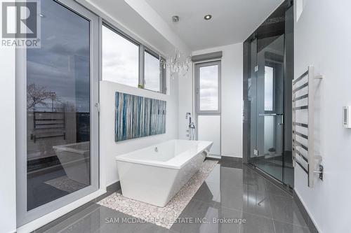 852 Goodwin Road, Mississauga (Lakeview), ON - Indoor Photo Showing Bathroom