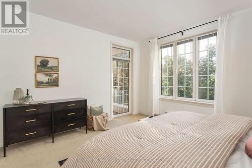 125 - 2289 Lake Shore Boulevard W, Toronto (Mimico), ON - Indoor Photo Showing Bedroom