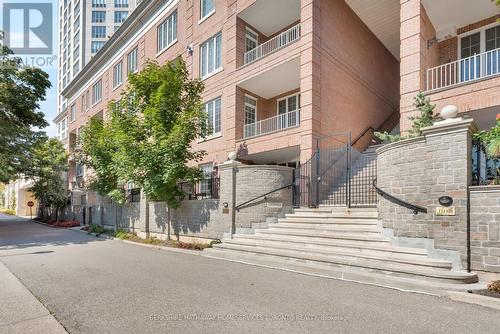 125 - 2289 Lake Shore Boulevard W, Toronto (Mimico), ON - Outdoor With Balcony